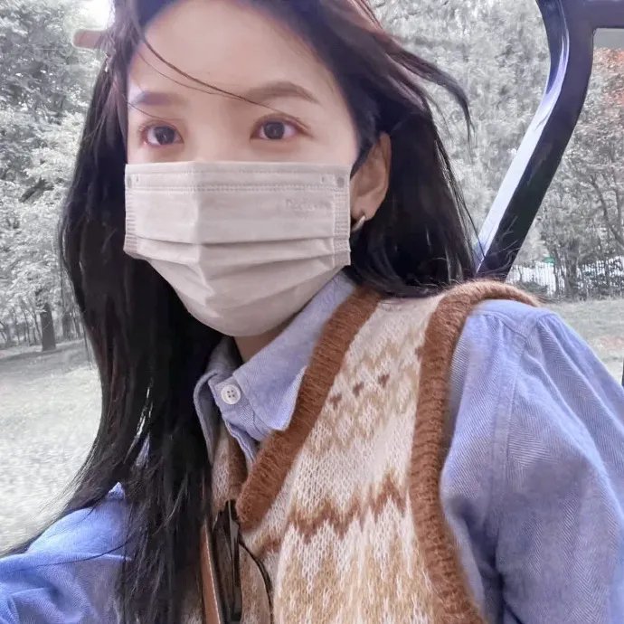 闯入星河的微光